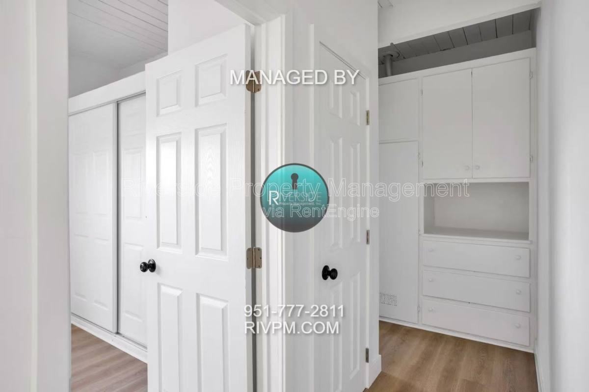 3581 Chicago Ave #J - Photo 5 of 10