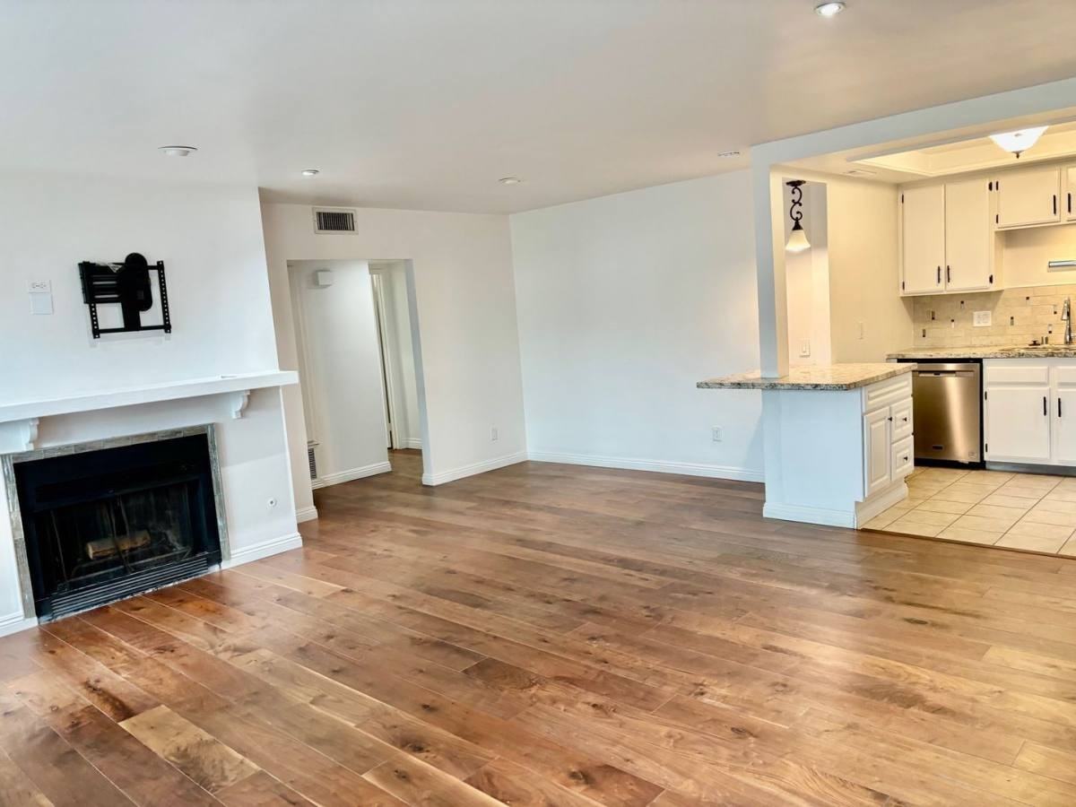 516 Derby Rd - Photo 2 of 10