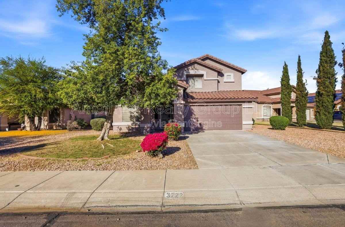 3722 N 105th Dr - Photo 2 of 10