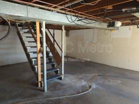 526 E Walnut St - Photo 1 of 1