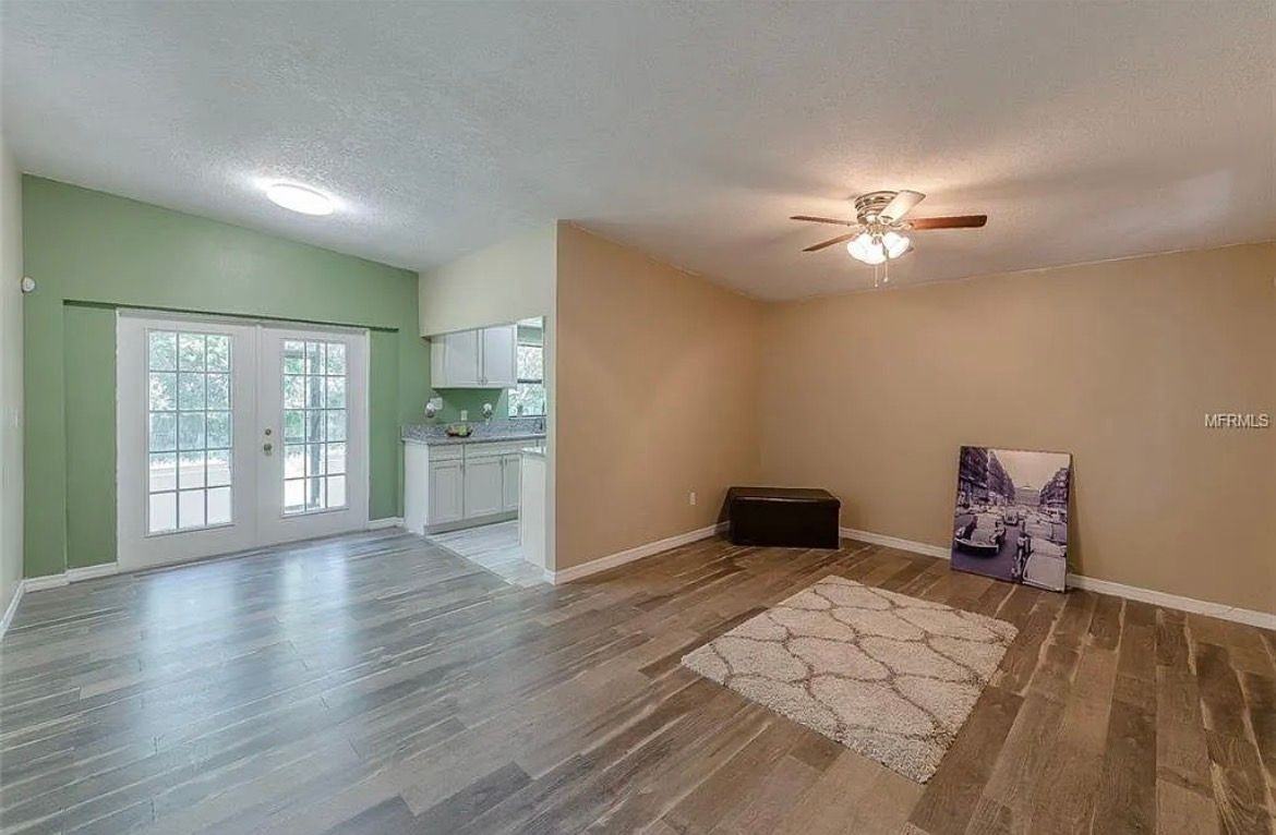 5321 Grandview Dr - Photo 5 of 17