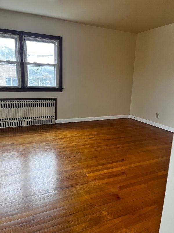 351 Capitol St ##2nd - Photo 6 of 7