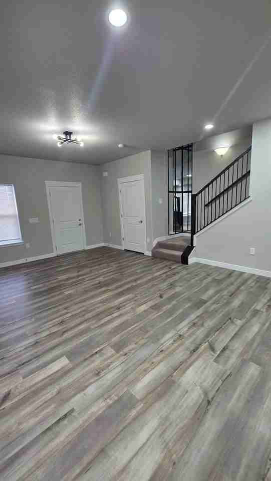 6617 Rubicon Hts - Photo 5 of 28