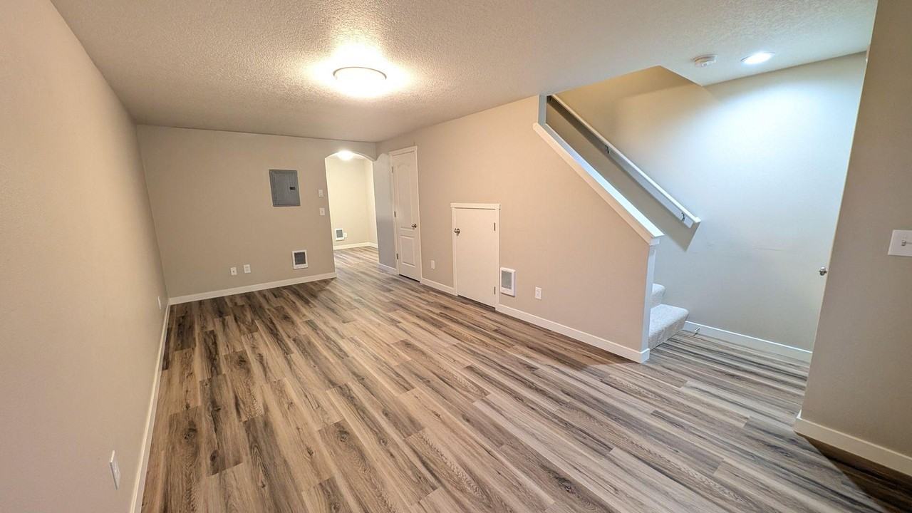 2825 Pacific Ave #C - Photo 5 of 17