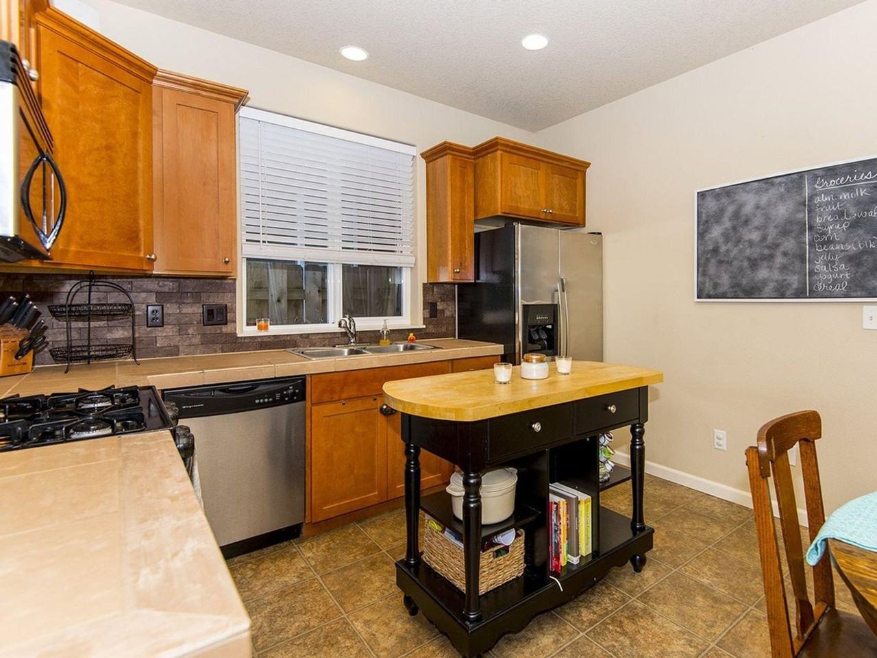 3069 Sw Lanterna Pl - Photo 5 of 23