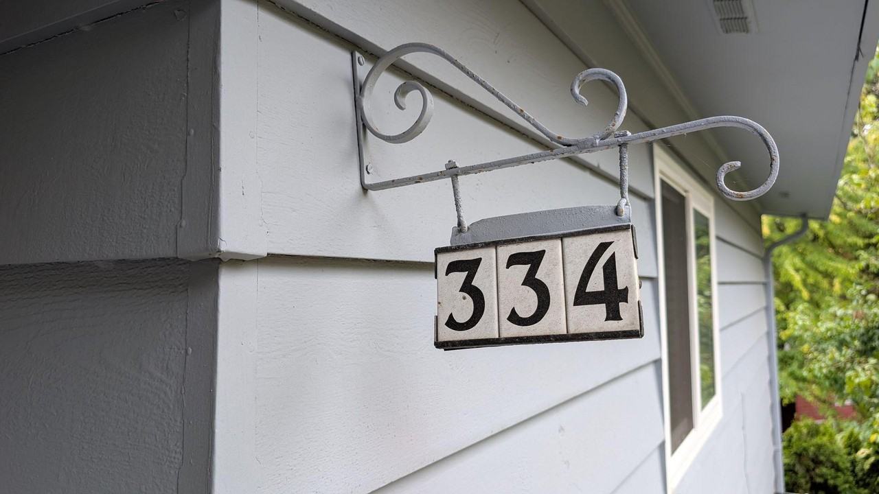 334 Sw Hamilton St - Photo 4 of 26