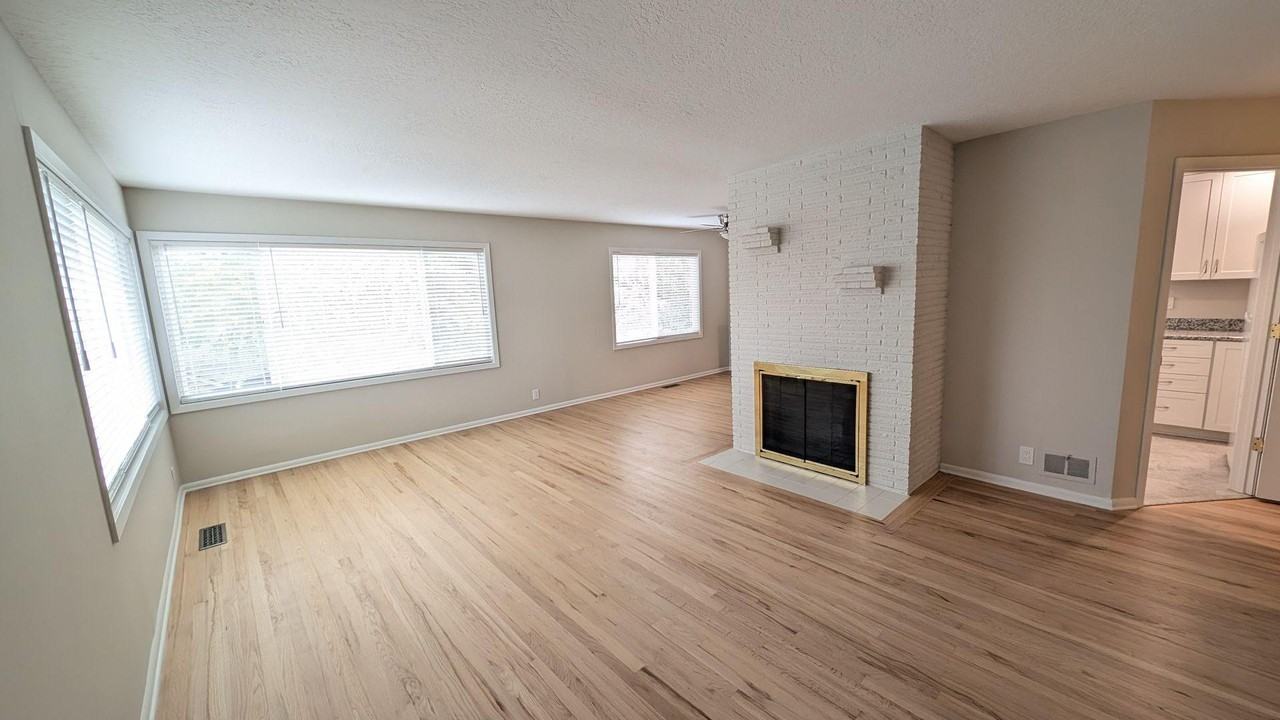 334 Sw Hamilton St - Photo 6 of 26