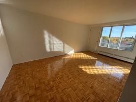 model - 239 Deguire - Photo 1 of 1