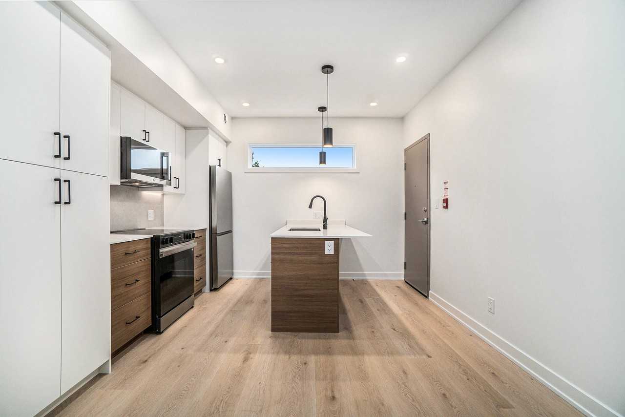 373 Iberville st - Photo 5 of 11