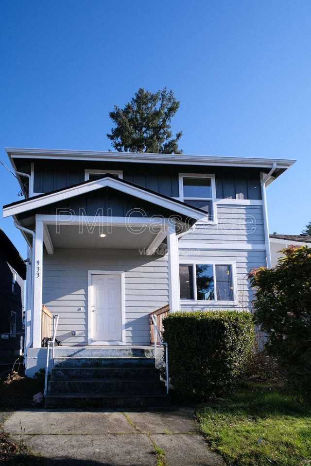 933 S Sprague Ave - Photo 2 of 34