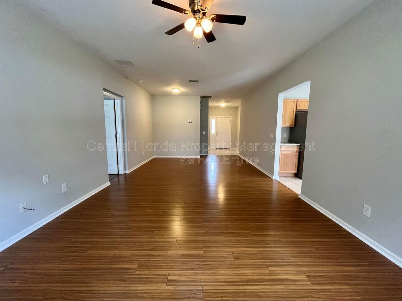 342 Fern Lake Dr - Photo 5 of 19