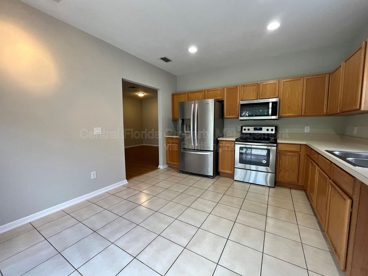 342 Fern Lake Dr - Photo 6 of 19