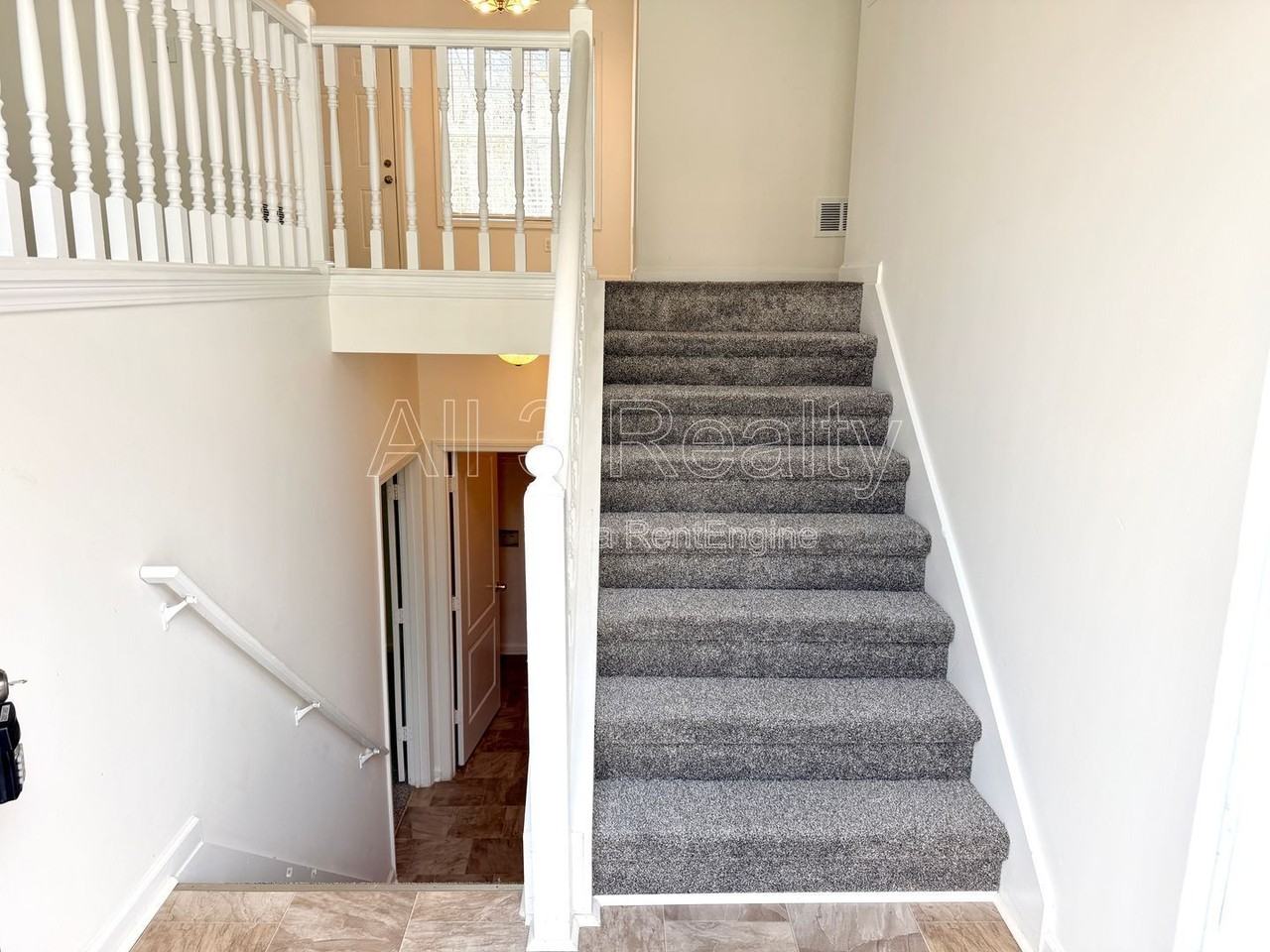 49 Anna Way - Photo 2 of 29