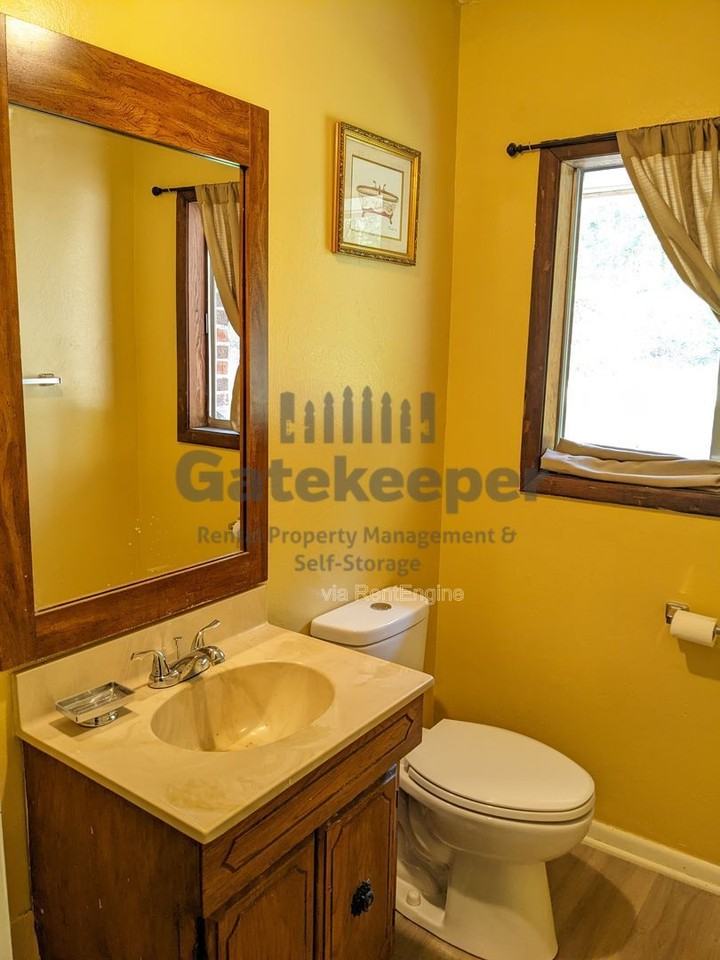 163 Old Norton Rd - Photo 7 of 19