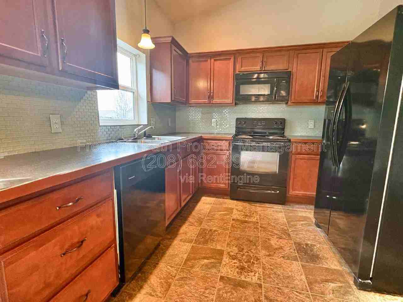 2648 W Iago St - Photo 5 of 18