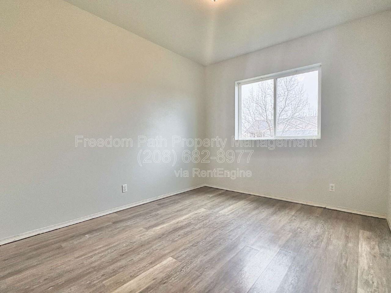 2648 W Iago St - Photo 6 of 18