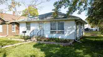 309 Iowa Ave - Photo 1 of 1