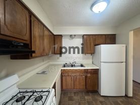 90 Stornoway Dr W #A - Photo 1 of 1