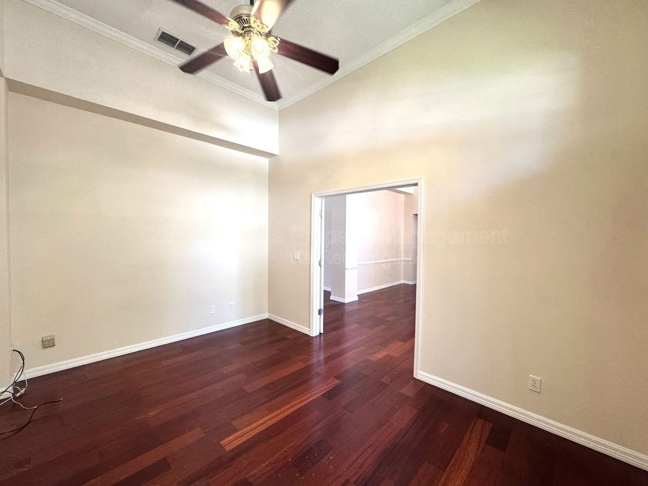 107 Nandina Ter - Photo 5 of 24