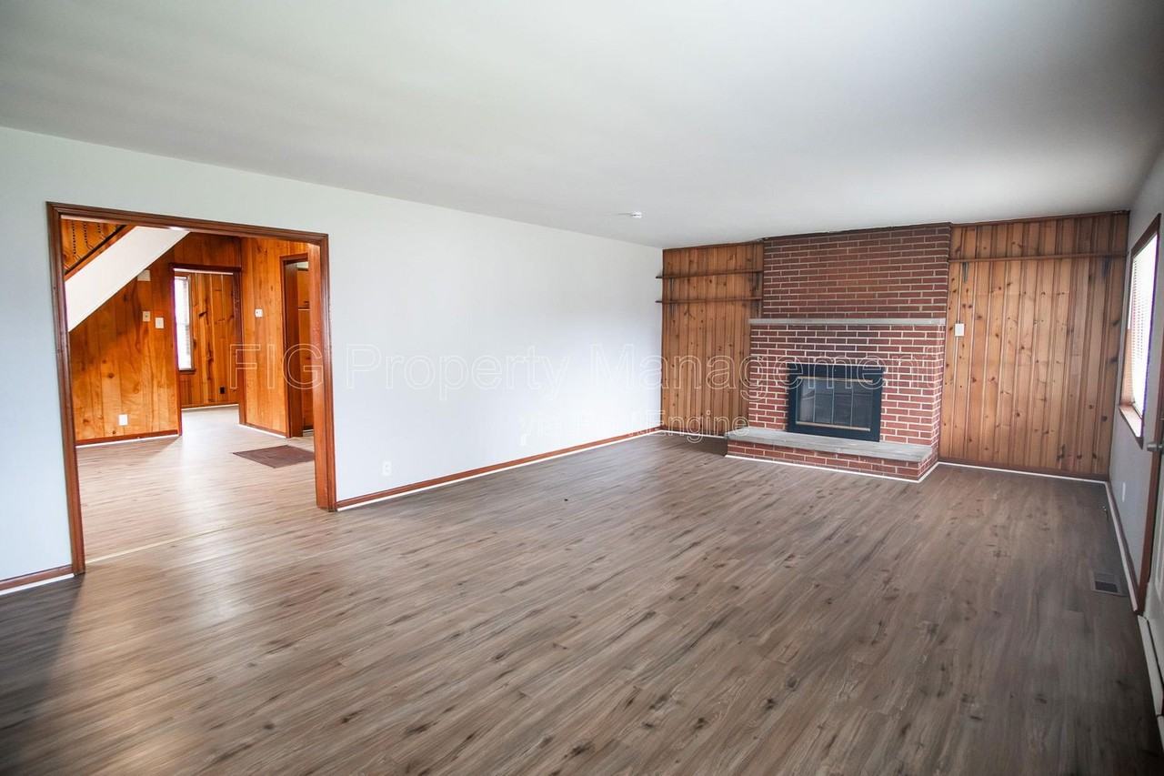 525 Sewanee St - Photo 7 of 23