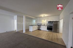 featured image of 635 Cedar St #A