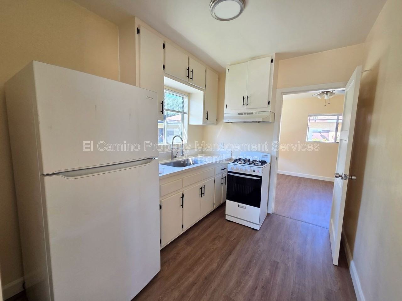 4013 Live Oak St - Photo 6 of 10