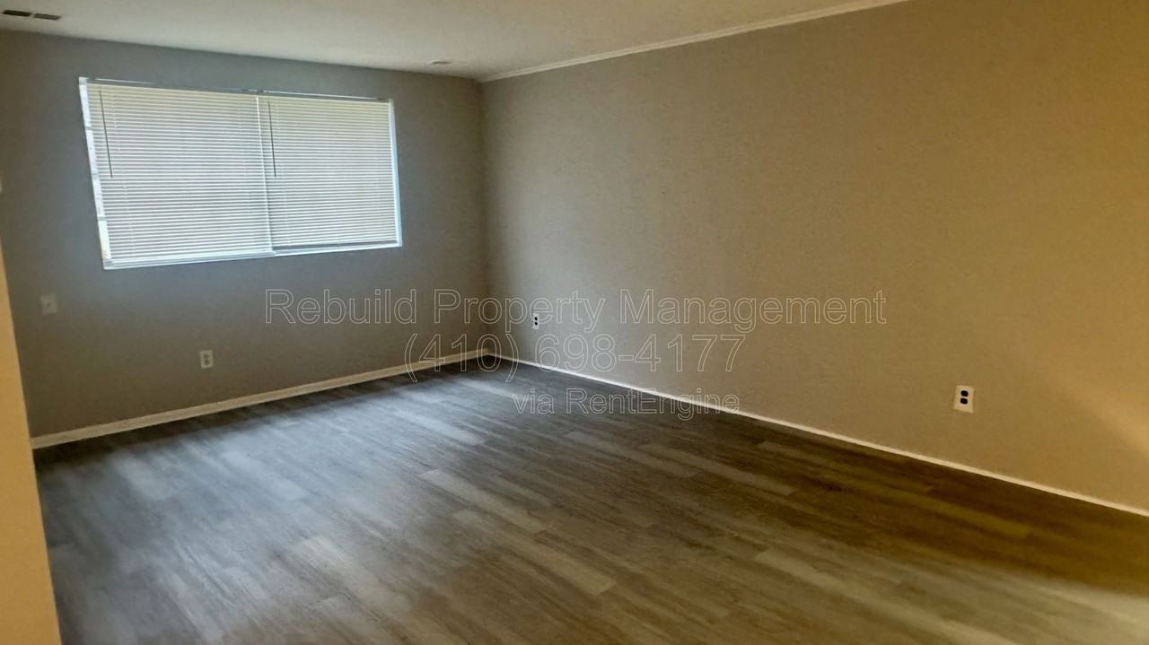 3901 Groveland Ave #T2 - Photo 4 of 12