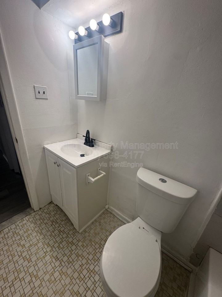 3901 Groveland Ave #T2 - Photo 7 of 12