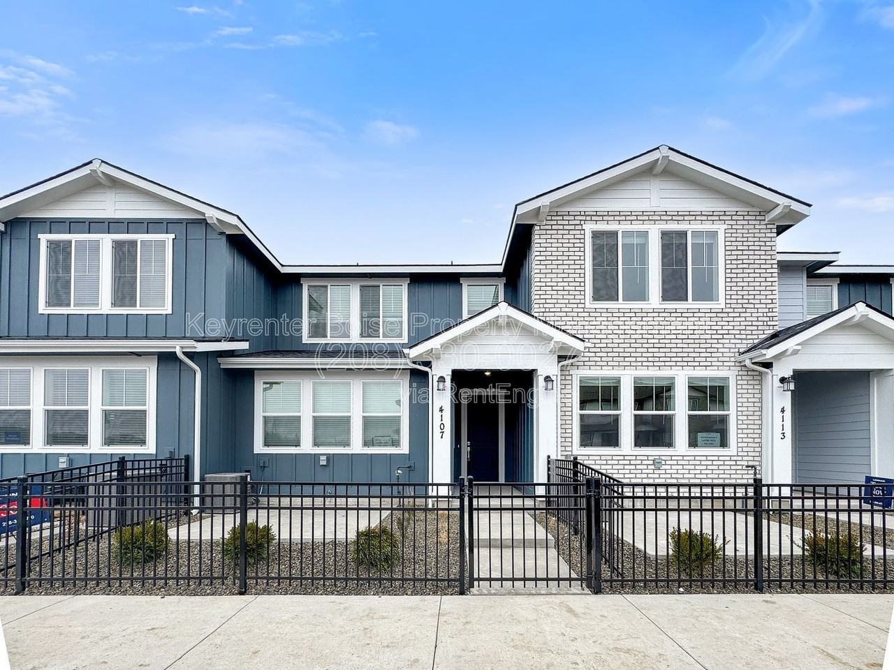 4107 W Perspective St