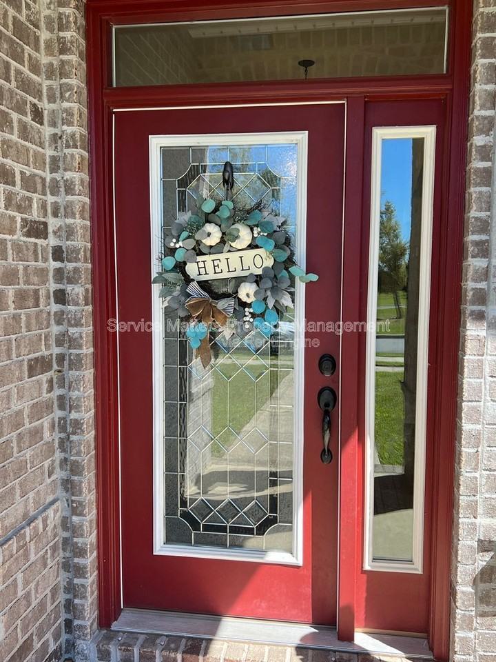 4130 Lazy Breeze Ln - Photo 5 of 50