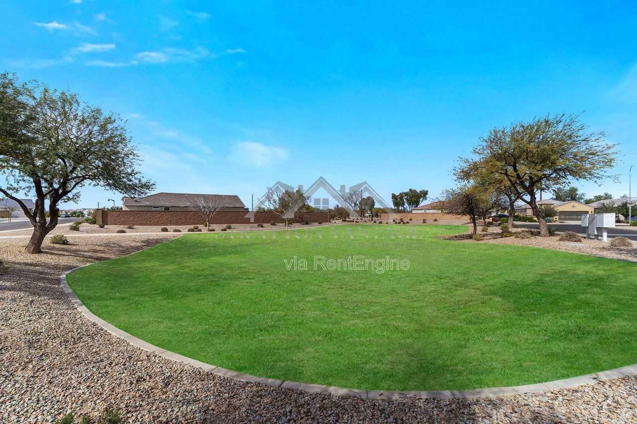 17878 N Pietra Rd - Photo 3 of 28