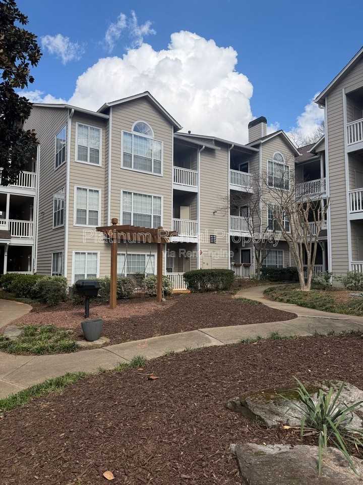 1250 Parkwood Cir Se #1313 - Photo 2 of 13