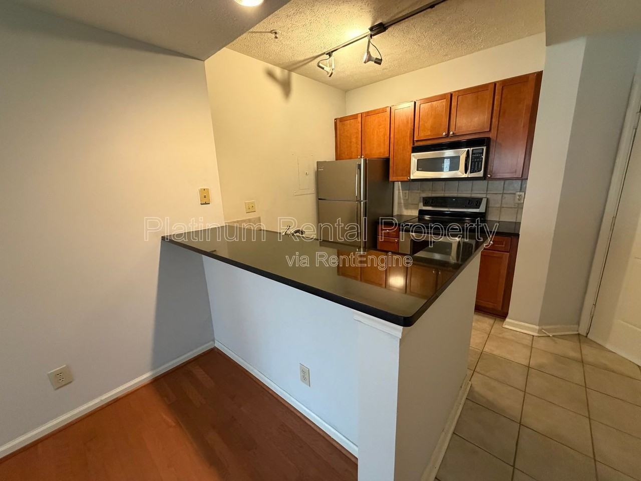 1250 Parkwood Cir Se #1313 - Photo 5 of 13