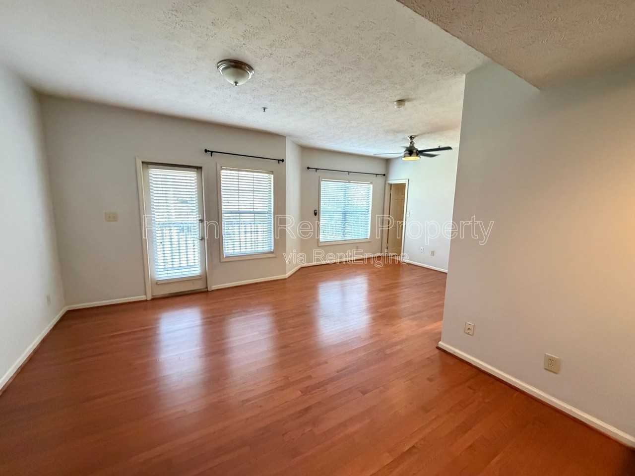 1250 Parkwood Cir Se #1313 - Photo 6 of 13