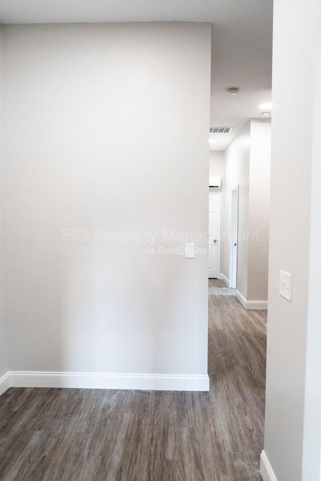 2242 Price Ave #B - Photo 3 of 17