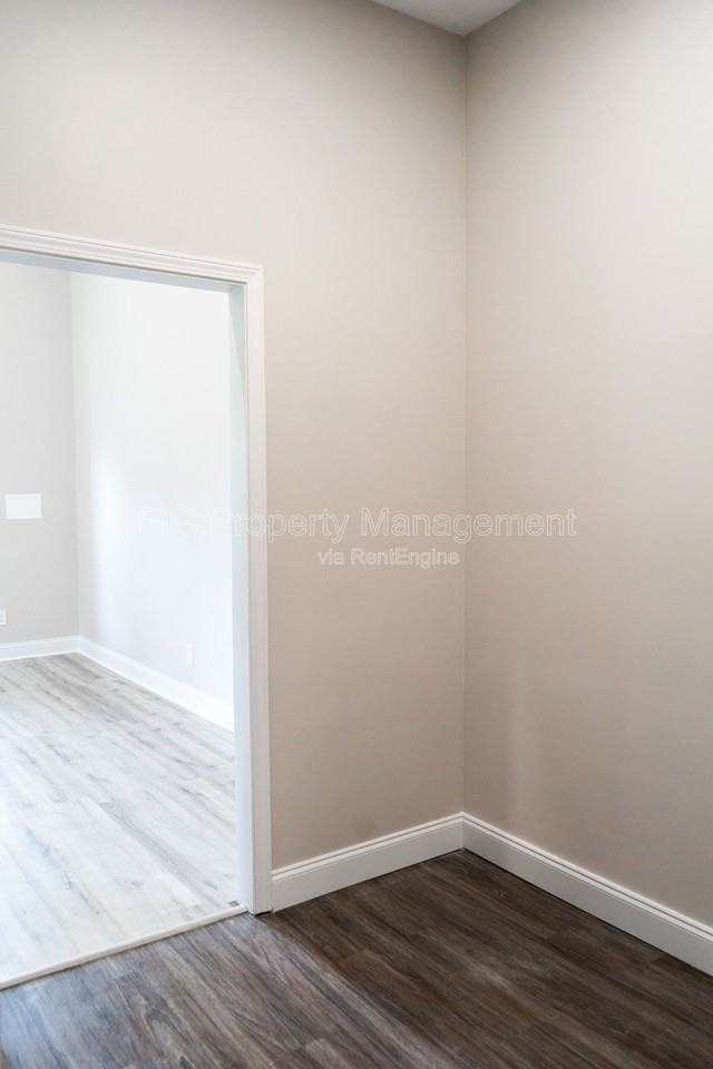 2242 Price Ave #B - Photo 4 of 17