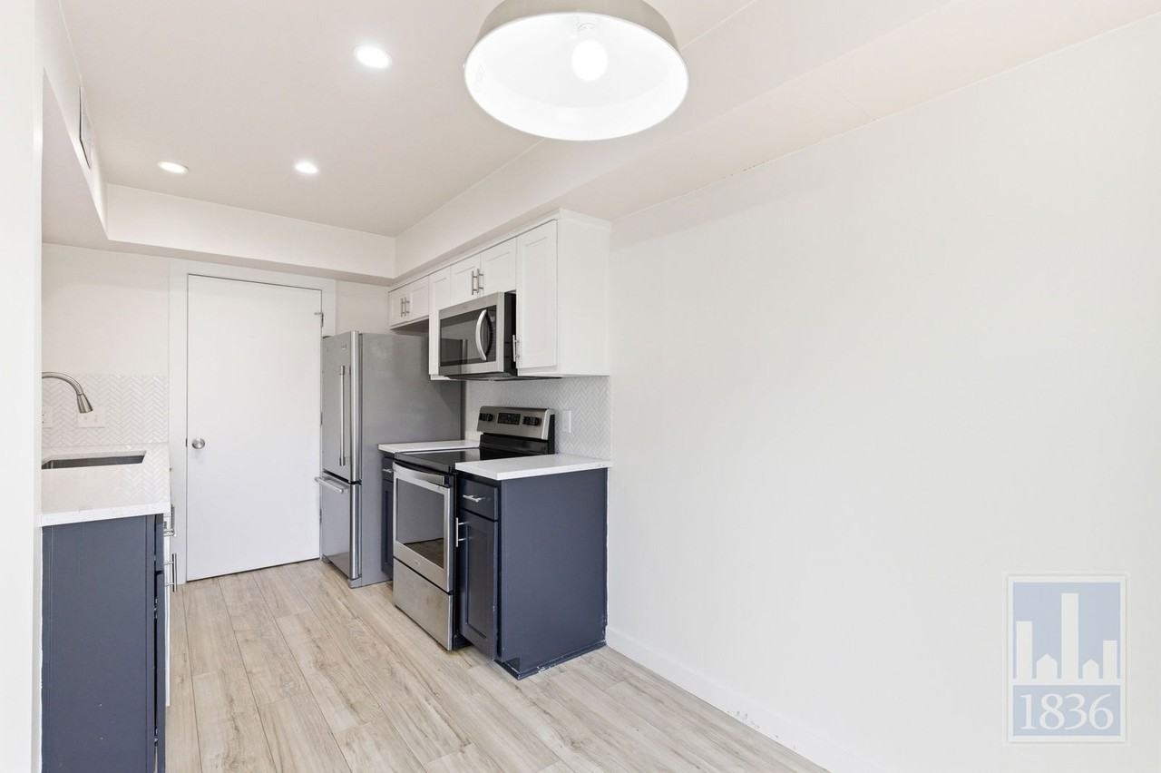 1308 Southport Dr #D - Photo 5 of 50