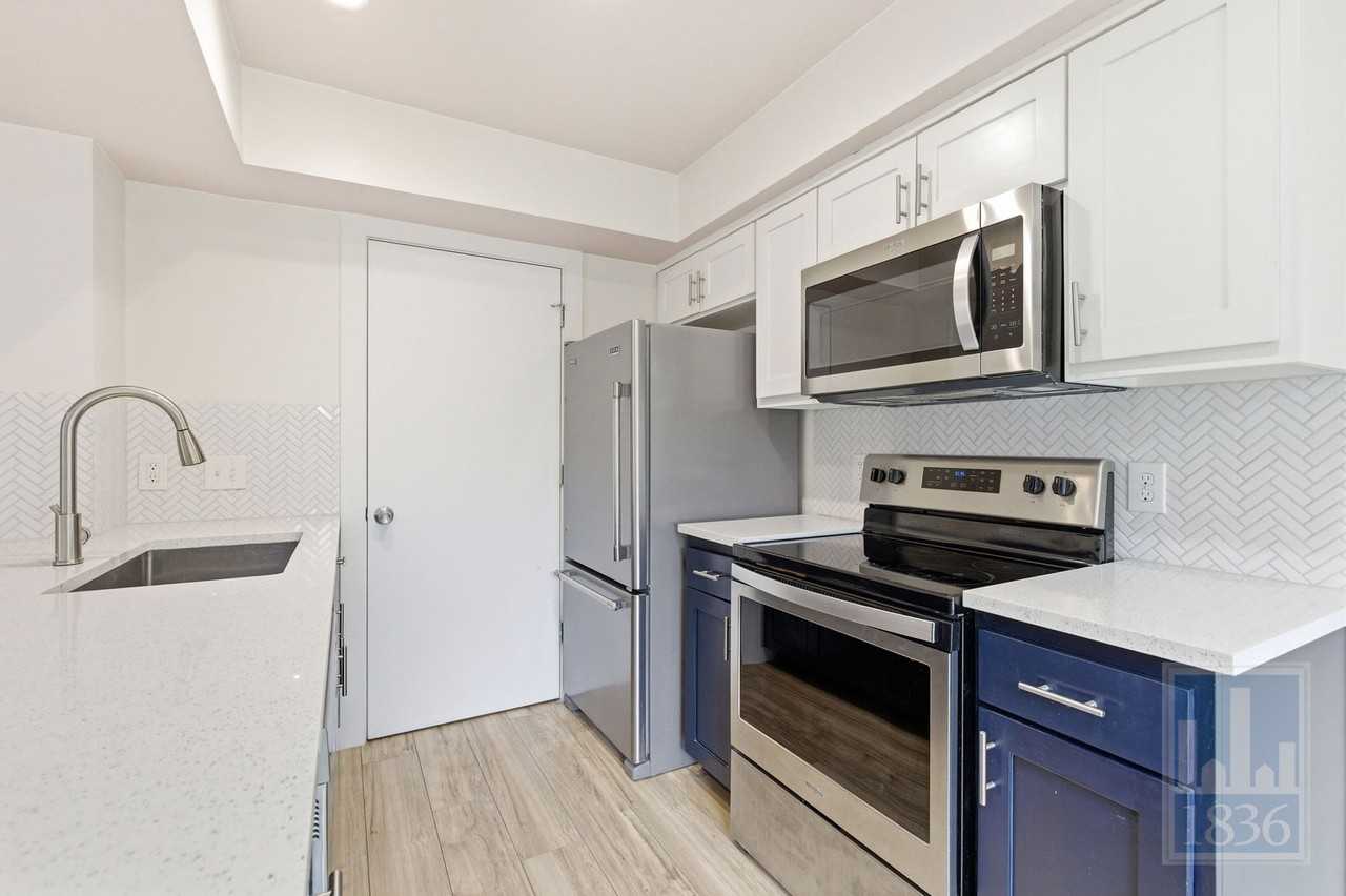 1308 Southport Dr #D - Photo 6 of 50