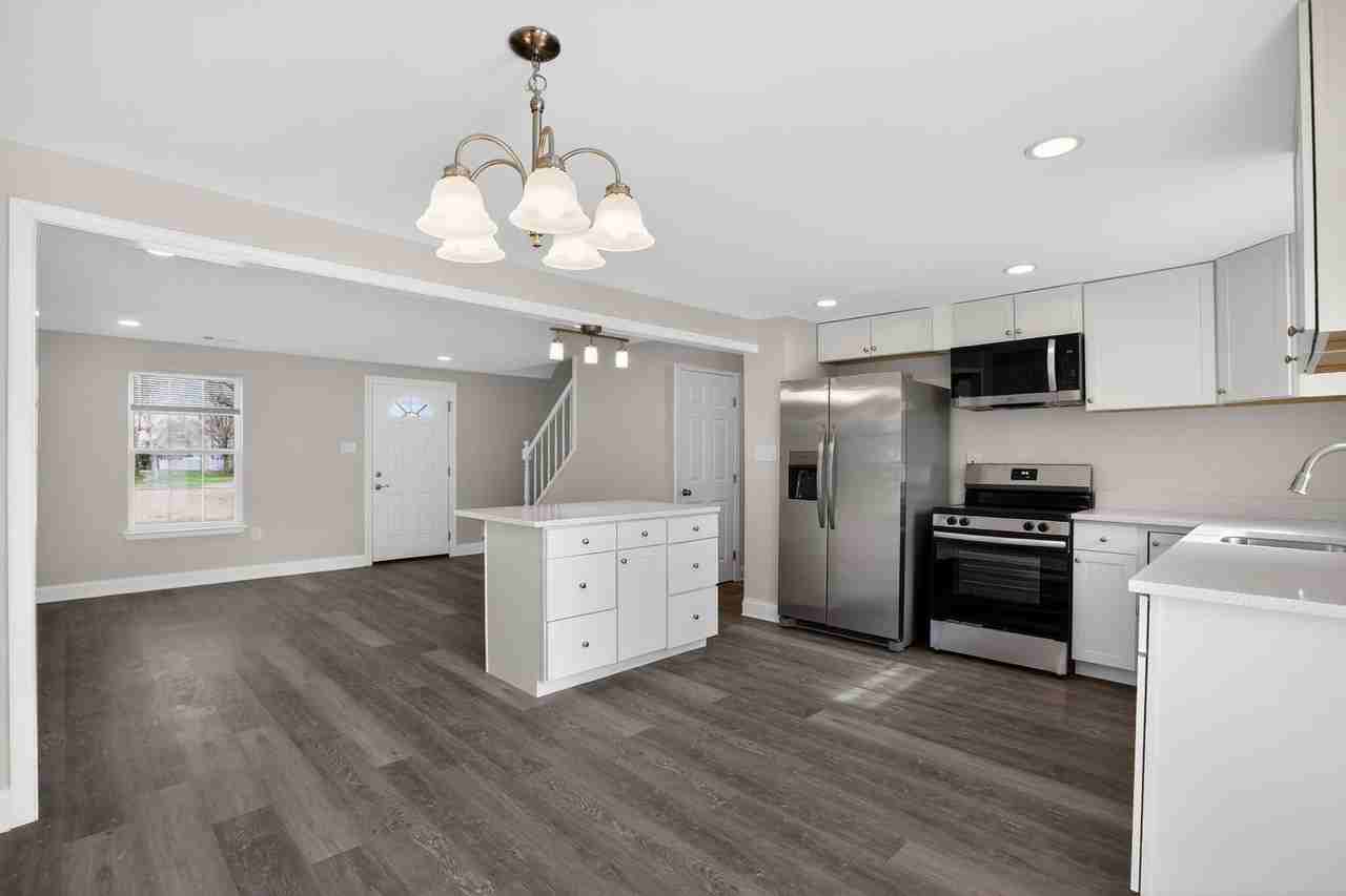 11565 Timberbrook Dr - Photo 2 of 15