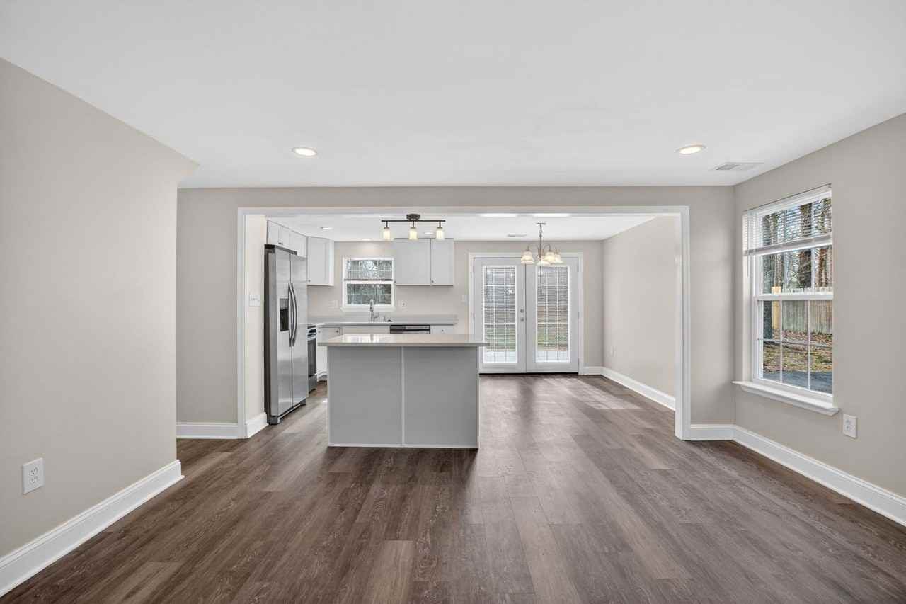 11565 Timberbrook Dr - Photo 4 of 15