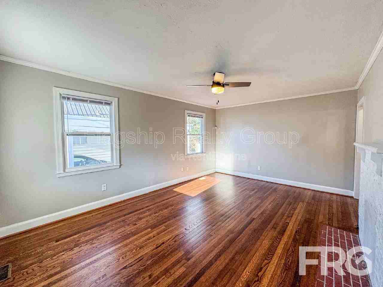 611 Rudolph St - Photo 4 of 25