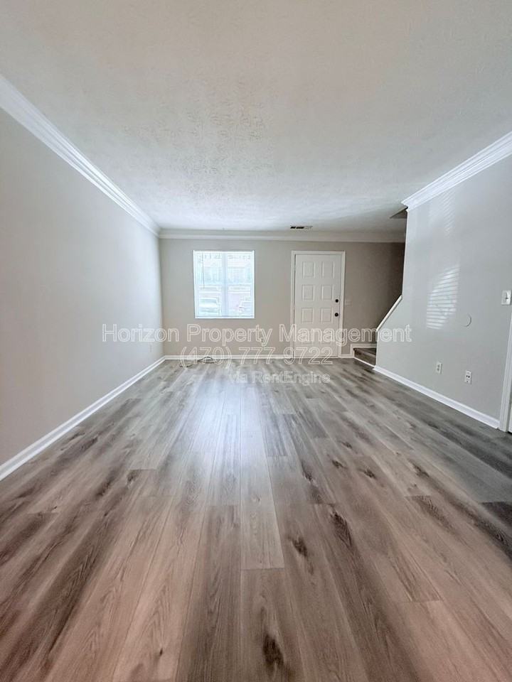 5037 Top Cat Ct - Photo 7 of 22