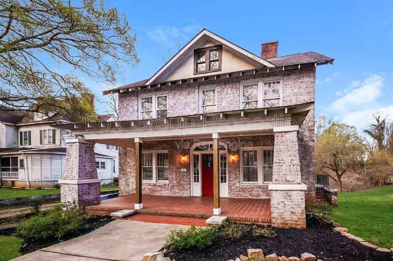 332 W Mclelland Ave - Photo 7 of 37