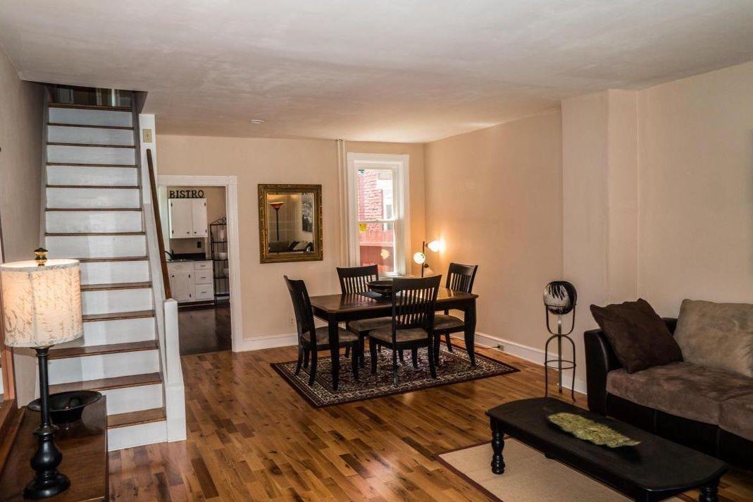 512 E Fulton St - Photo 7 of 16