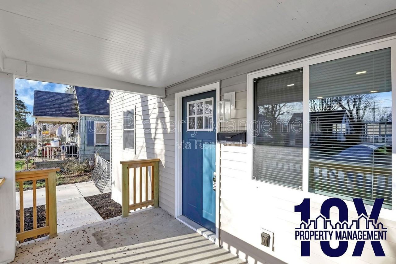 2453 Mcguffey Rd - Photo 5 of 45