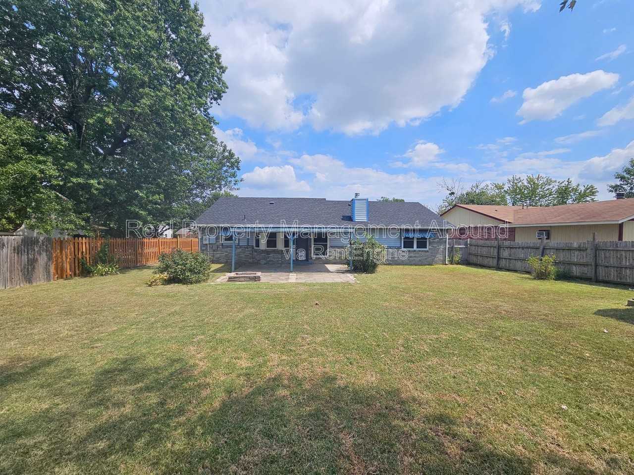 N 120th Ave - Photo 3 of 23