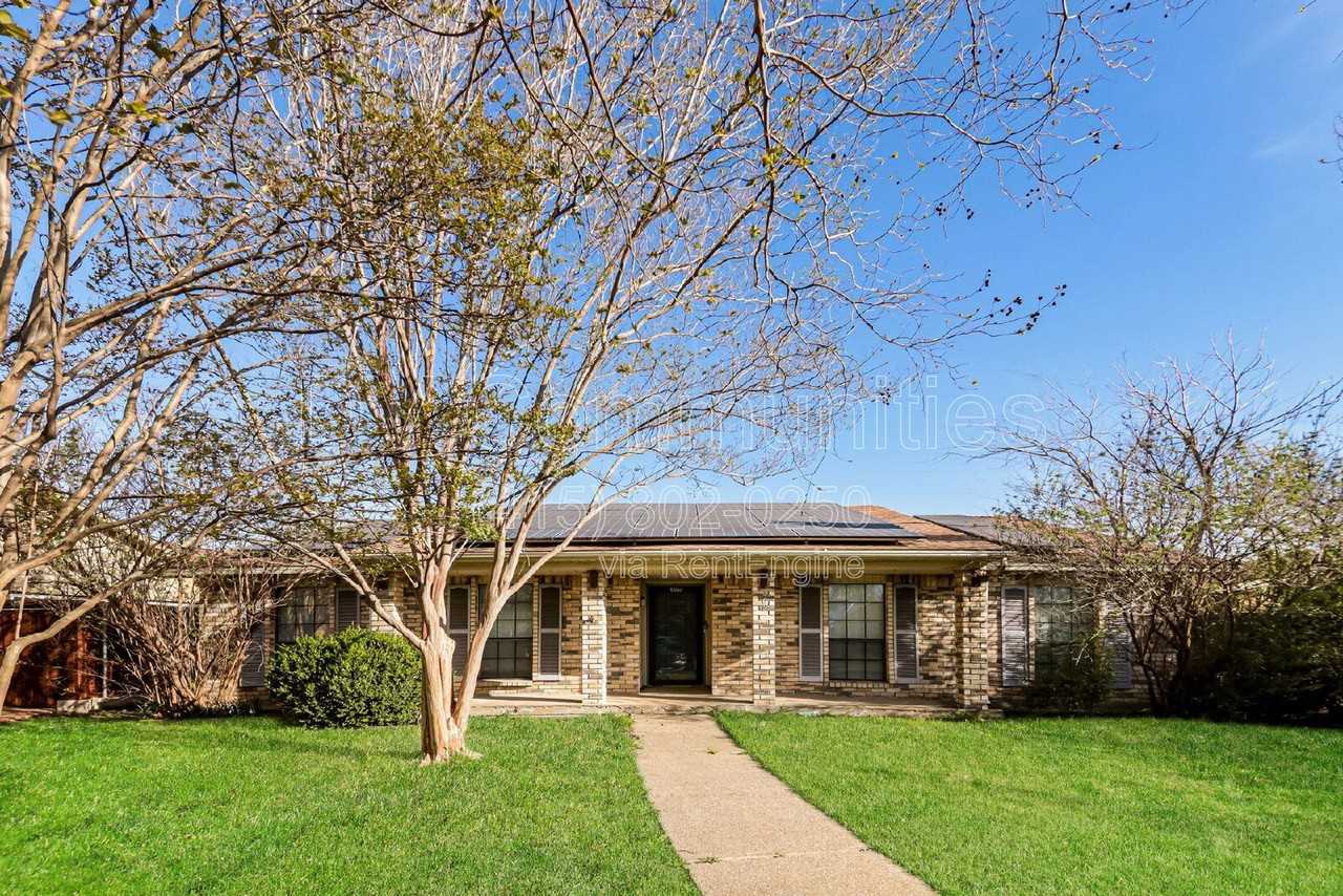 409 Hardwood Trl - Photo 5 of 26