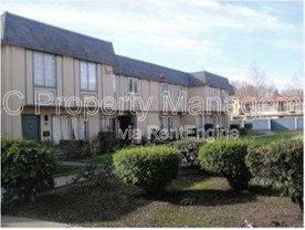 292 Grecia Ct - Photo 1 of 1