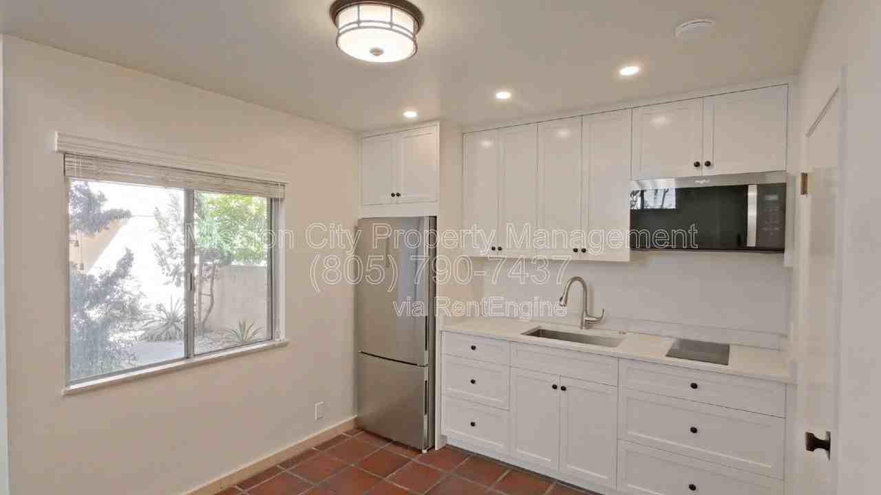 1016 E Canon Perdido St - Photo 4 of 11