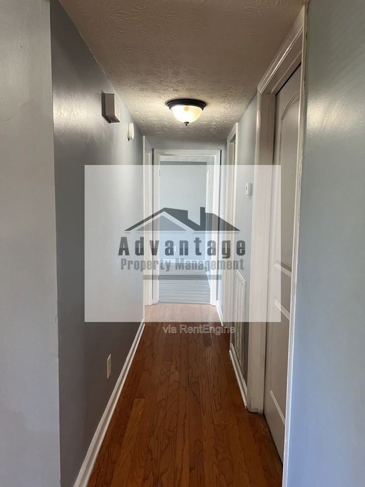 9449 Cypress Ln - Photo 6 of 16